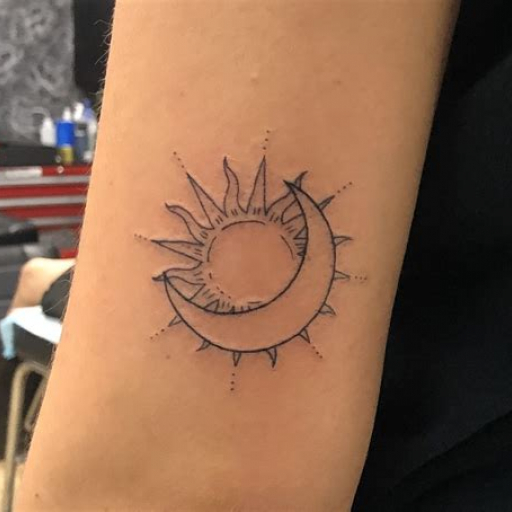 simple sun and moon tattoo ideas</h1 simple sun and moon tattoo ideas