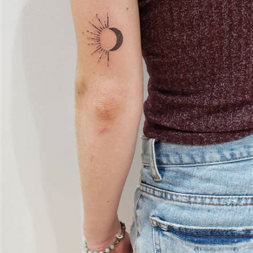 Small Moon and Sun Tattoo Ideas Small Moon and Sun Tattoo Ideas