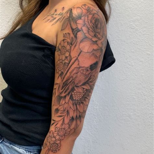Western Sleeve Tattoo Ideas for Females Western Sleeve Tattoo Ideas for Females